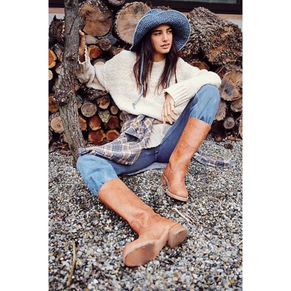 Frye Campus 14L Saddle Cognac Leather Vintage Distressed Square Toe Cowboy Boots - Picture 4 of 16